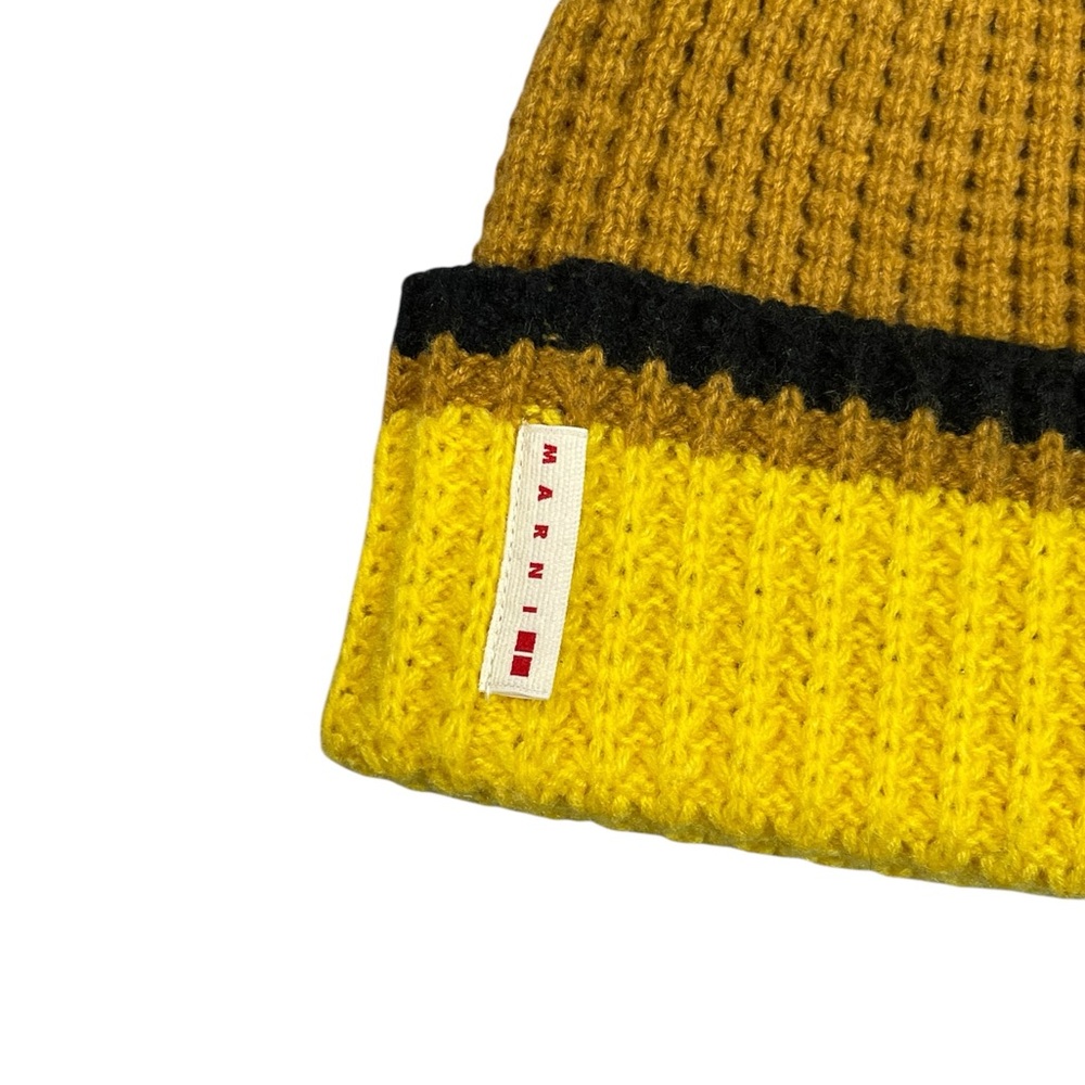 2020s Marni x Uniqlo Two-Tone Yellow Knit Beanie - Picture 3 of 4